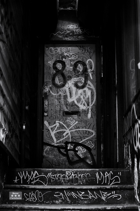 Graf Door
